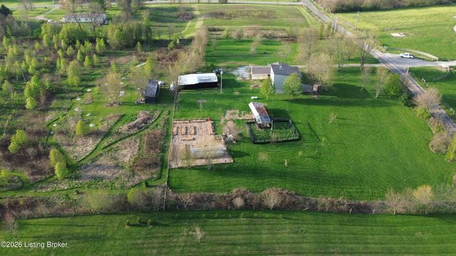 2512 Jackson Rd, Eminence, KY 40019