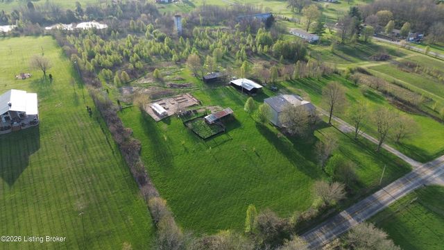 2512 Jackson Rd, Eminence, KY 40019