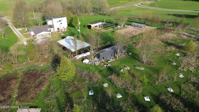 2512 Jackson Rd, Eminence, KY 40019