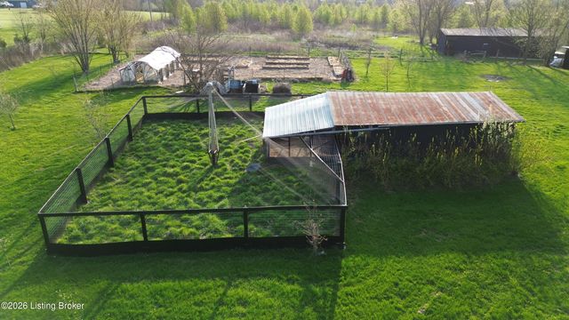 2512 Jackson Rd, Eminence, KY 40019