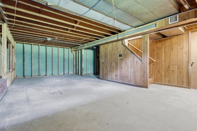 501 Newtown Road, Littleton, MA 01460