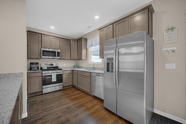 11789 Kentucky Street, Crown Point, IN 46307