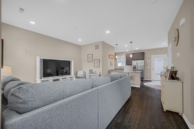 11789 Kentucky Street, Crown Point, IN 46307