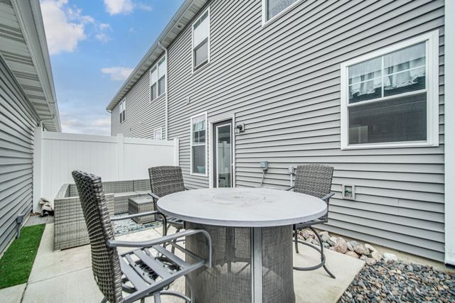 11789 Kentucky Street, Crown Point, IN 46307