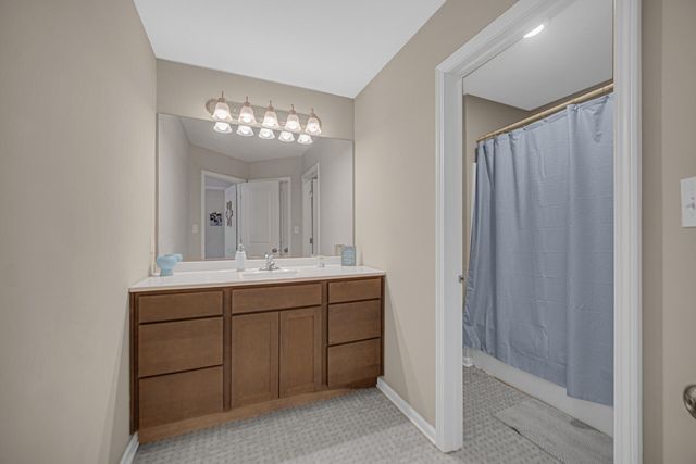 11789 Kentucky Street, Crown Point, IN 46307