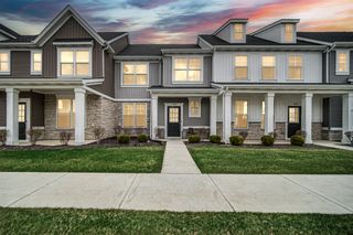 11789 Kentucky Street, Crown Point, IN 46307