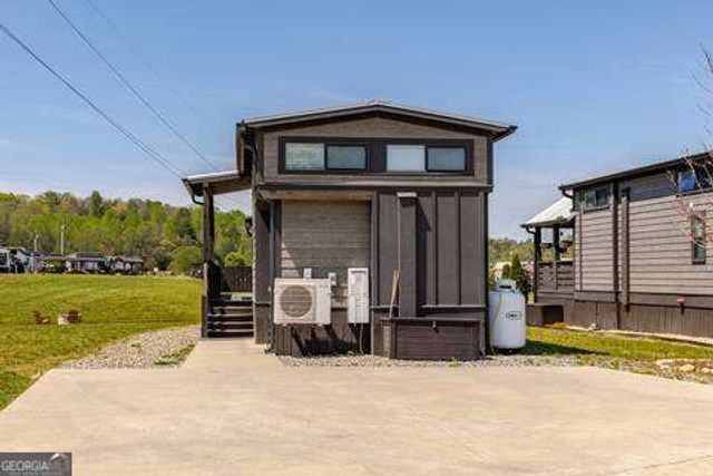 166 Mountain Meadows Drive, Morganton, GA 30560