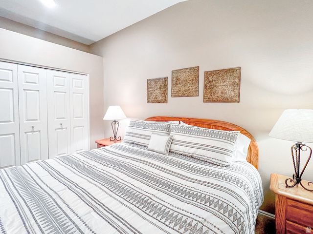 2051 W CANYON VIEW DR, St. George, UT 84770