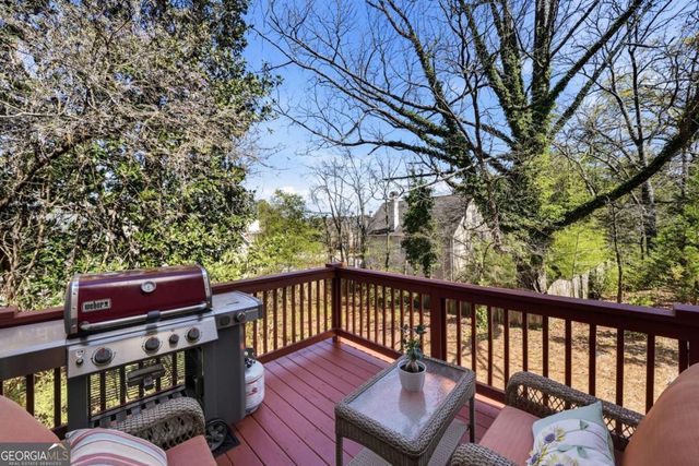 5001 Ridgemont Walk SE 18, Atlanta, GA 30339