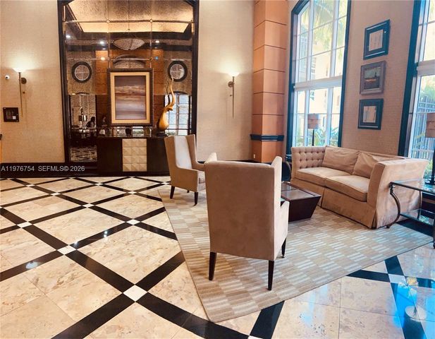 3001 NE 185th St 534, Aventura, FL 33180