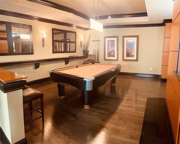 3001 NE 185th St 534, Aventura, FL 33180