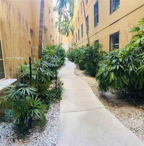 3001 NE 185th St 534, Aventura, FL 33180