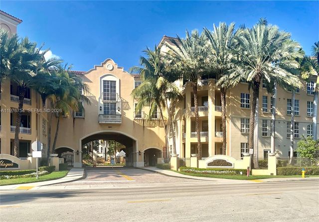 3001 NE 185th St 534, Aventura, FL 33180