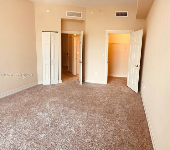 3001 NE 185th St 534, Aventura, FL 33180