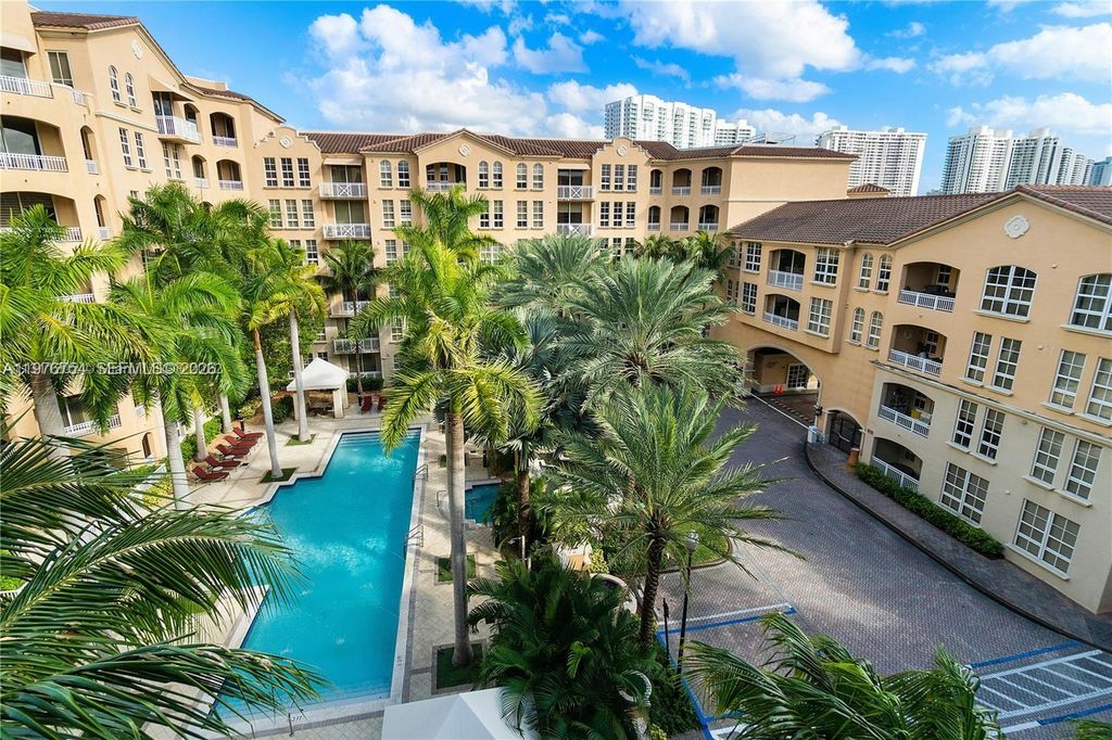 3001 NE 185th St 534, Aventura, FL 33180