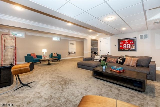 1 Central Ave, Montclair Twp., NJ 07042