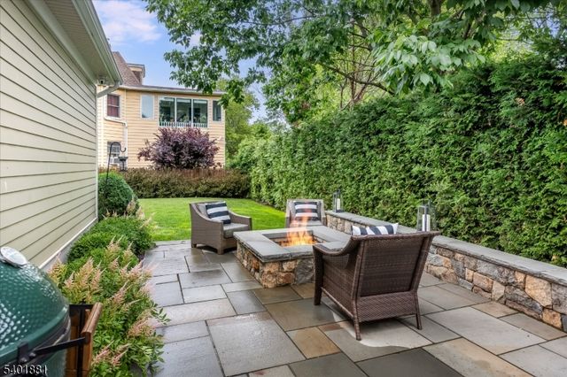 1 Central Ave, Montclair Twp., NJ 07042