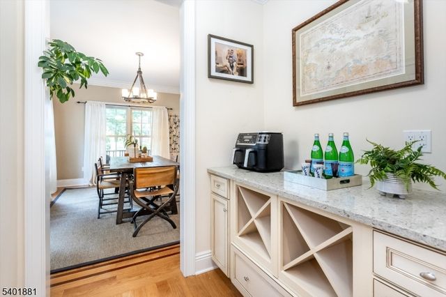 1 Central Ave, Montclair Twp., NJ 07042