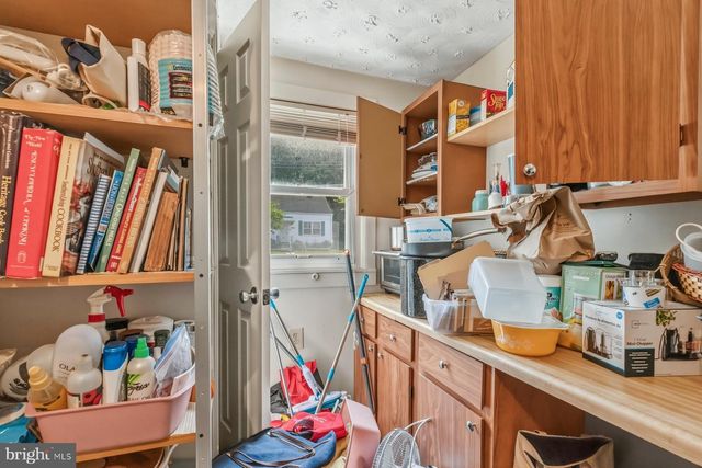 1412 LEGATION RD, Hyattsville, MD 20782