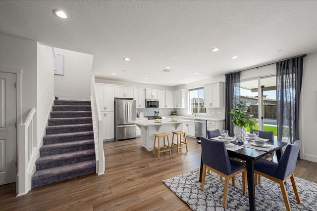 4535 Tiller Way, Roseville, CA 95747