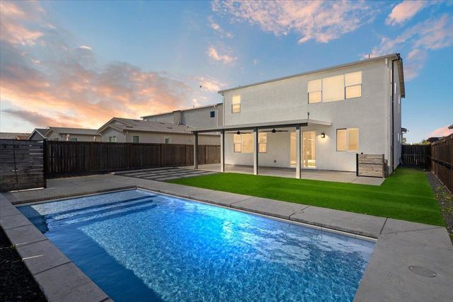 4535 Tiller Way, Roseville, CA 95747