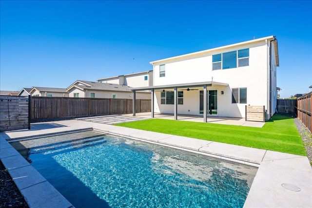 4535 Tiller Way, Roseville, CA 95747