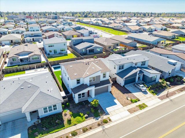 4535 Tiller Way, Roseville, CA 95747