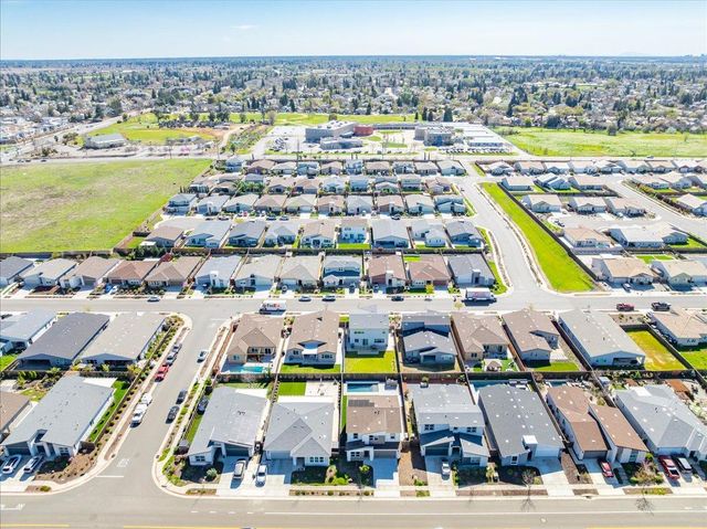 4535 Tiller Way, Roseville, CA 95747