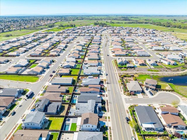 4535 Tiller Way, Roseville, CA 95747