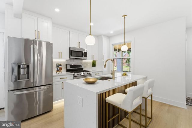 4306 22ND ST NE, Washington, DC 20018