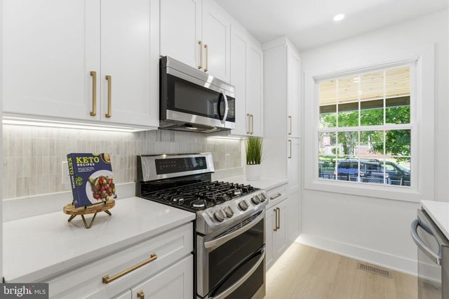 4306 22ND ST NE, Washington, DC 20018