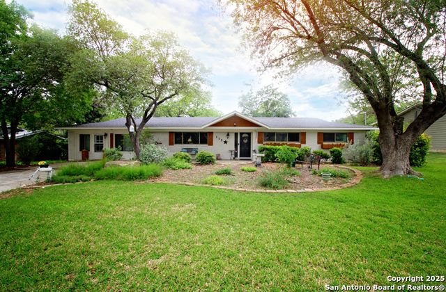 113 ADOBE DR, Castle Hills, TX 78213