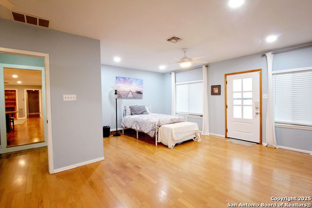 113 ADOBE DR, Castle Hills, TX 78213