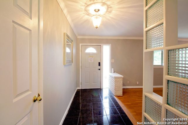 113 ADOBE DR, Castle Hills, TX 78213