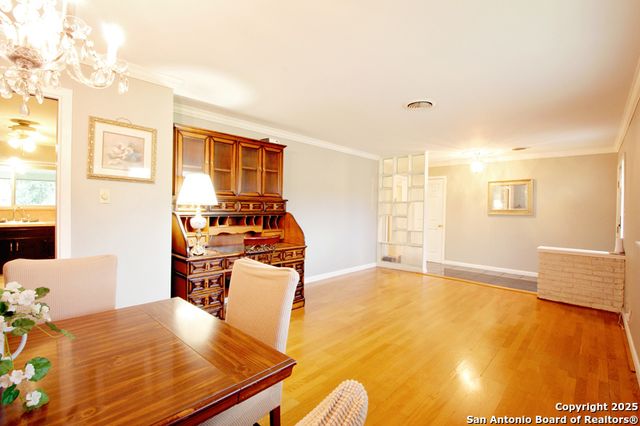 113 ADOBE DR, Castle Hills, TX 78213