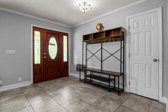 106 Canary Dr, Dickson, TN 37055