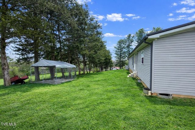 10 Unaka Drive, Mosheim, TN 37818