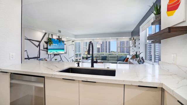 3300 NE 36th Street 822, Fort Lauderdale, FL 33308