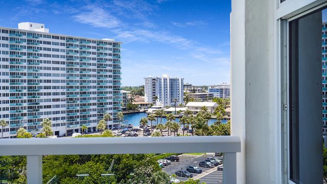 3300 NE 36th Street 822, Fort Lauderdale, FL 33308