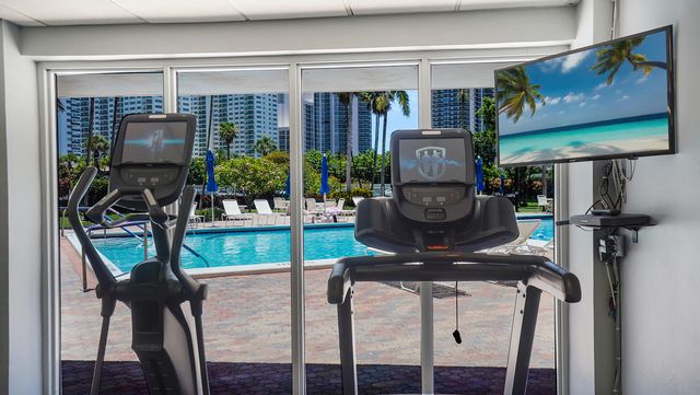 3300 NE 36th Street 822, Fort Lauderdale, FL 33308