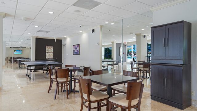 3300 NE 36th Street 822, Fort Lauderdale, FL 33308