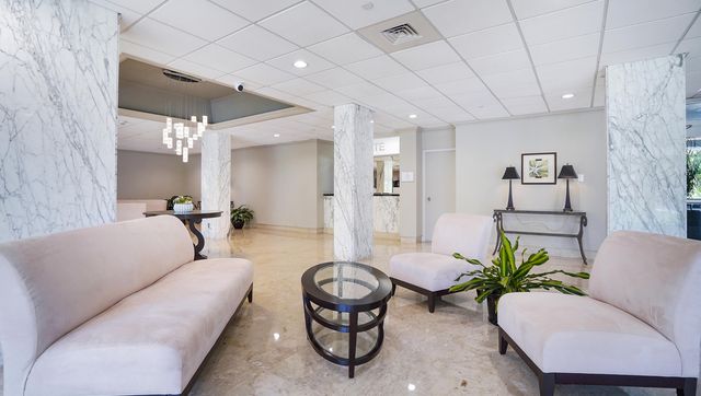 3300 NE 36th Street 822, Fort Lauderdale, FL 33308
