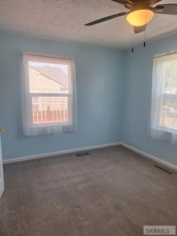 Image 28 of property listing at 98 Maplewood Avenue, Pocatello, ID 83204