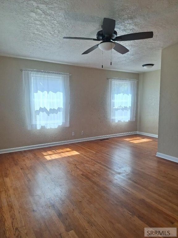 Image 32 of property listing at 98 Maplewood Avenue, Pocatello, ID 83204