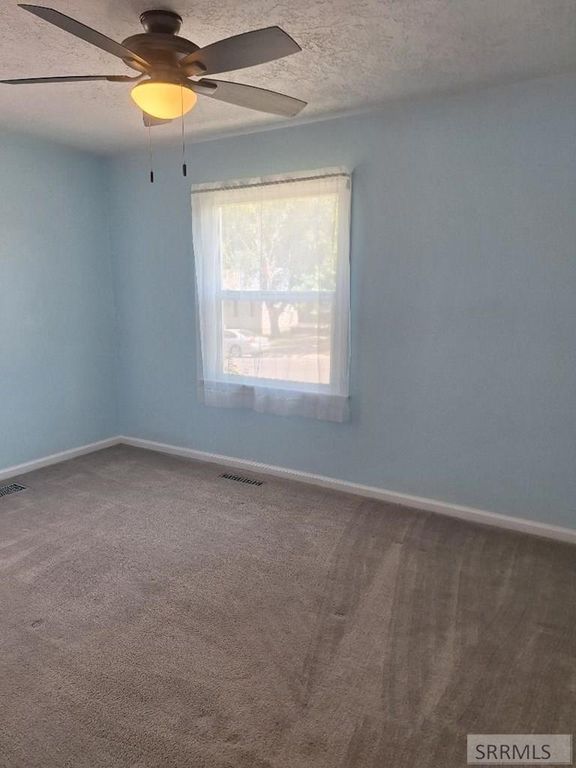 Image 39 of property listing at 98 Maplewood Avenue, Pocatello, ID 83204