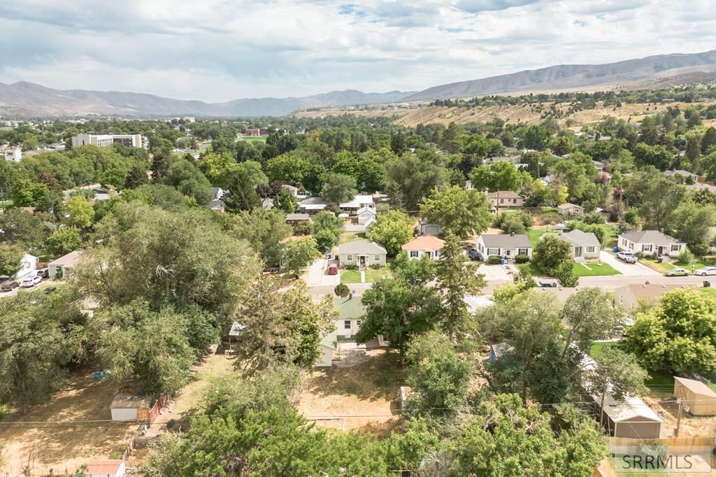 Image 51 of property listing at 98 Maplewood Avenue, Pocatello, ID 83204