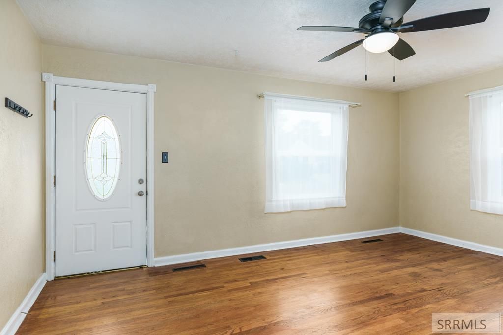 Image 53 of property listing at 98 Maplewood Avenue, Pocatello, ID 83204