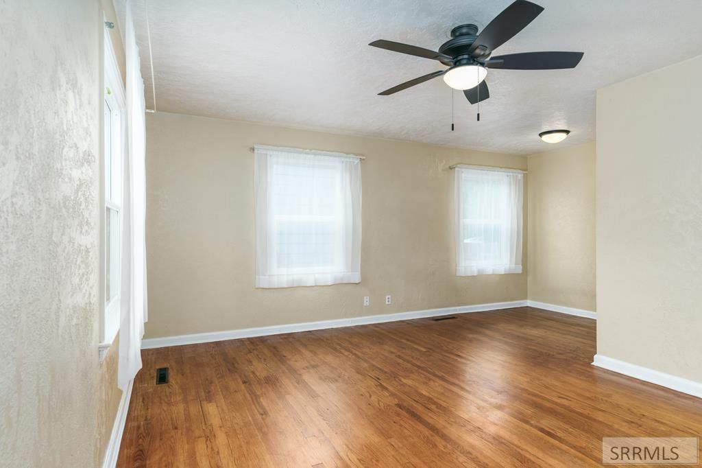 Image 55 of property listing at 98 Maplewood Avenue, Pocatello, ID 83204