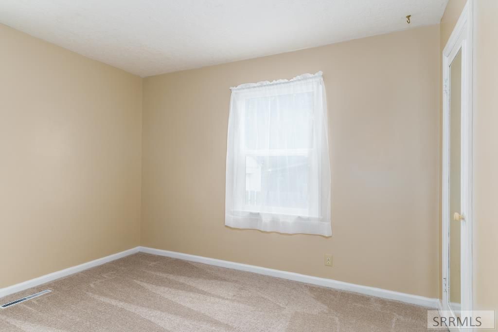 Image 65 of property listing at 98 Maplewood Avenue, Pocatello, ID 83204