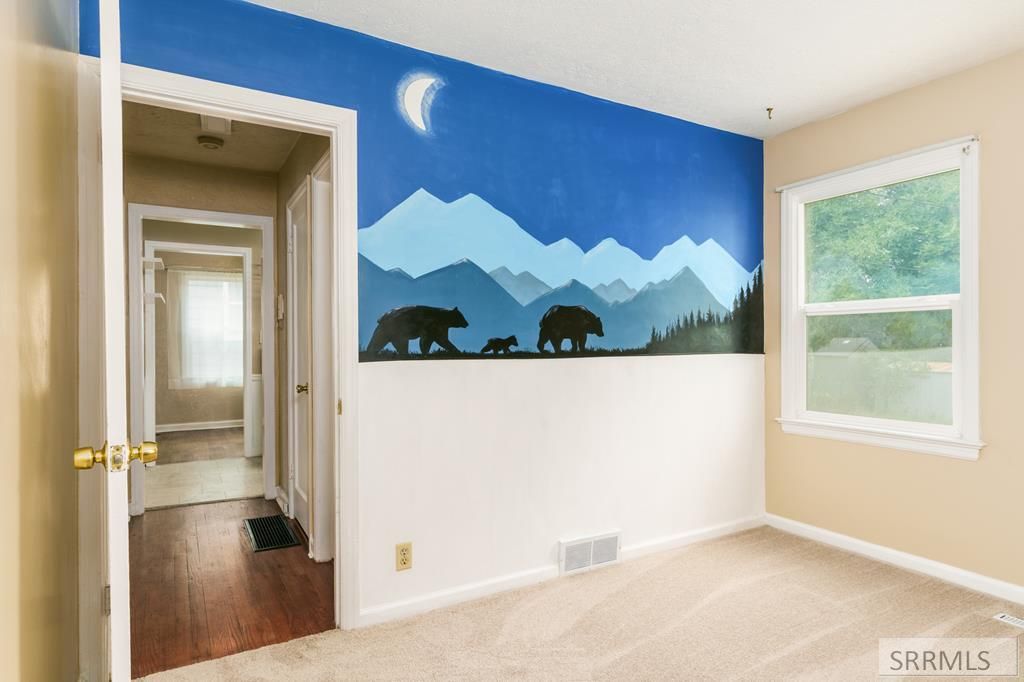 Image 66 of property listing at 98 Maplewood Avenue, Pocatello, ID 83204